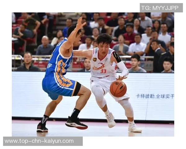 韩硕：从篮球场上的新星到职业生涯的辉煌转折点探秘